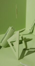 5192101-uhd_2160_4096_25fps